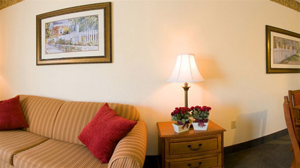 Country Inn&suites By Radisson, East Hotel Williamsburg